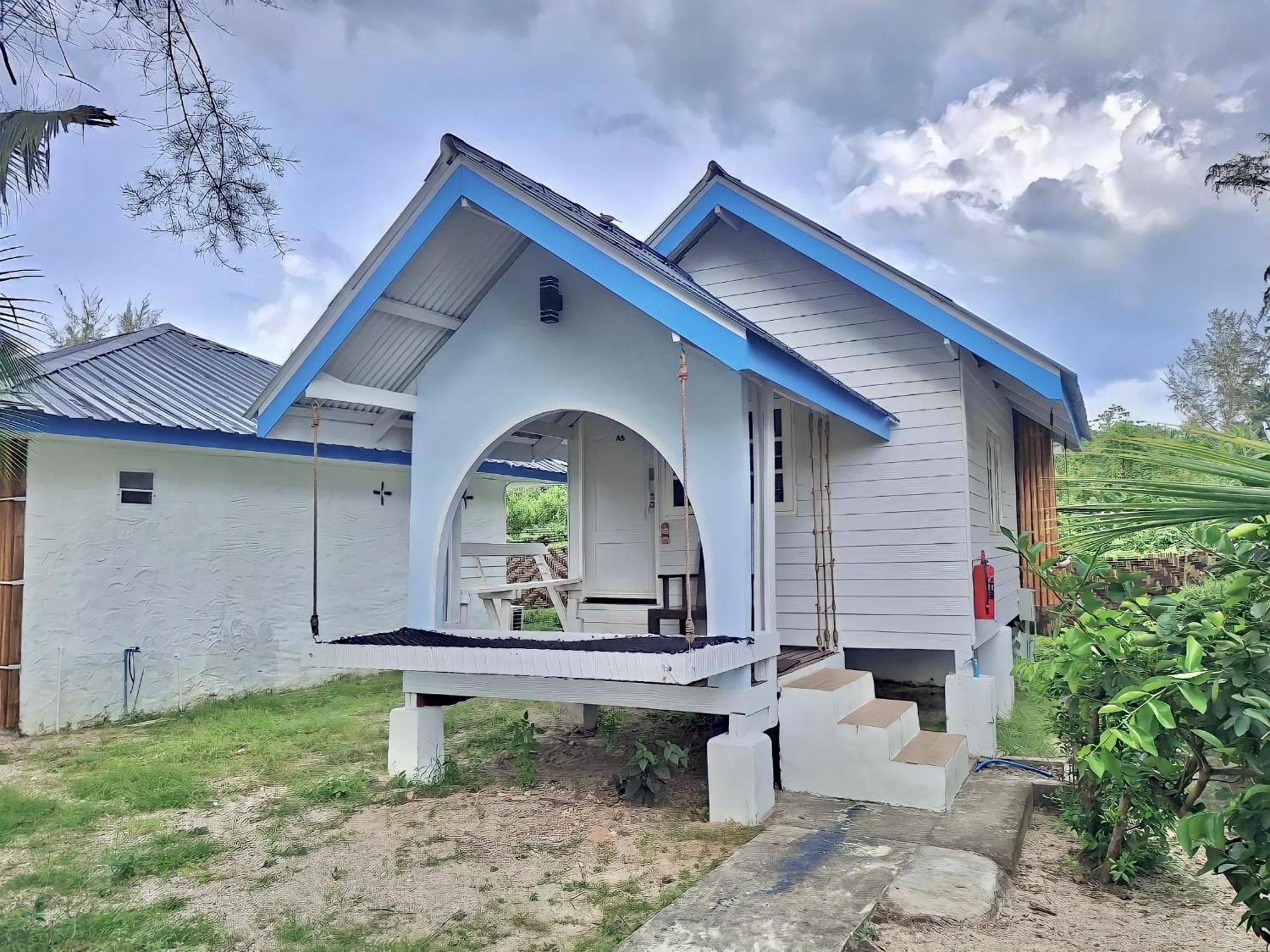 Pan Beachfront Resort Krabi Klong Muang Beach Bilik gambar